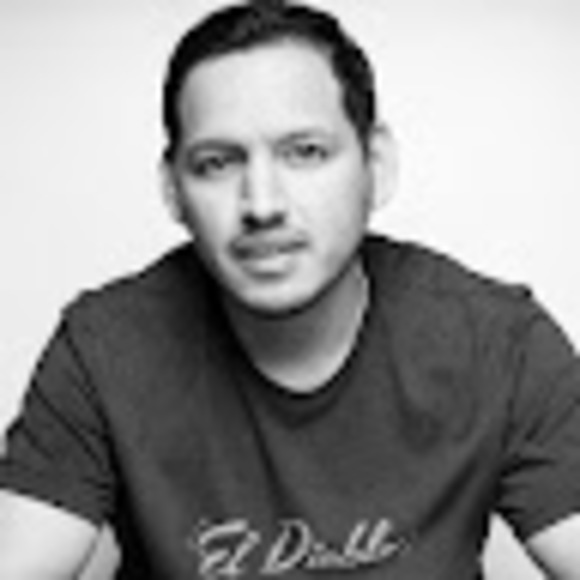 Meet your Posher, Carlos - Picture 1 of 1